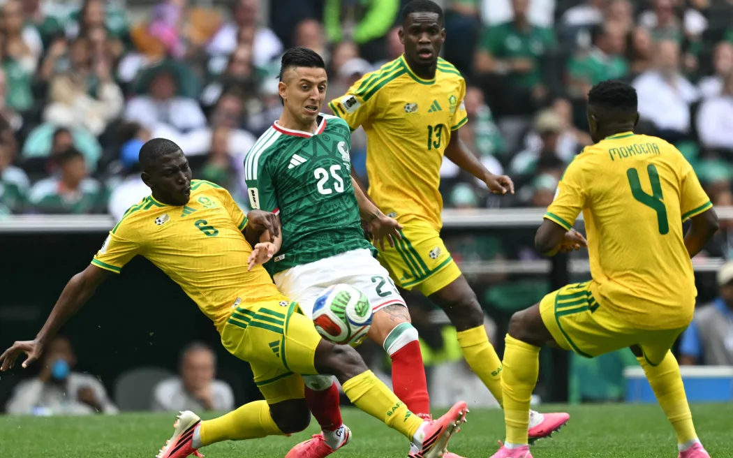 Drama Pembuka Piala Dunia 2026: Meksiko Jinakkan 9 Pemain Afrika Selatan, Korea Selatan Sukses Epic Comeback!